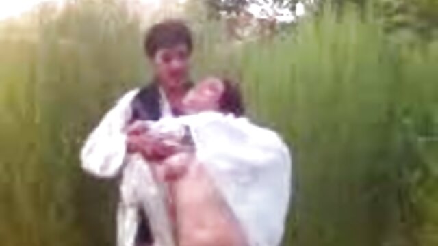 HD :  दो महिला समलैंगिकों बाथटब में नग्न होकर सेक्सी एचडी मूवी हिंदी में खेलते हैं और इसे बहुत प्यार करते हैं मूवी क्लिप्स 